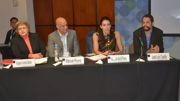 Este fin de semana, durante la Feria Internacional del Libro, se presentó “Cien por México”, un tributo a los personajes que han salido en las páginas de las revistas de todo el grupo.