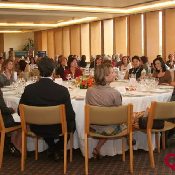 Aspectos. Presentación del libro Pasión a Fuego Lento. De José Iturriaga