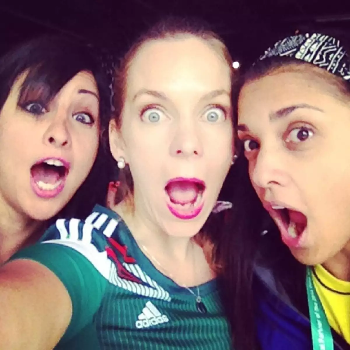 La periodista ha tomado su fama con tan buen humor que hoy compartió esta imagen y a pie de foto escribió: `My World Cup face´.