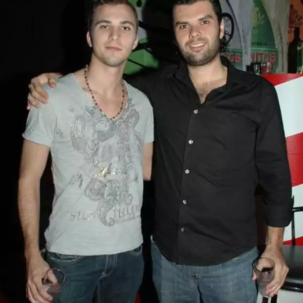 Desfile Julia y Renata