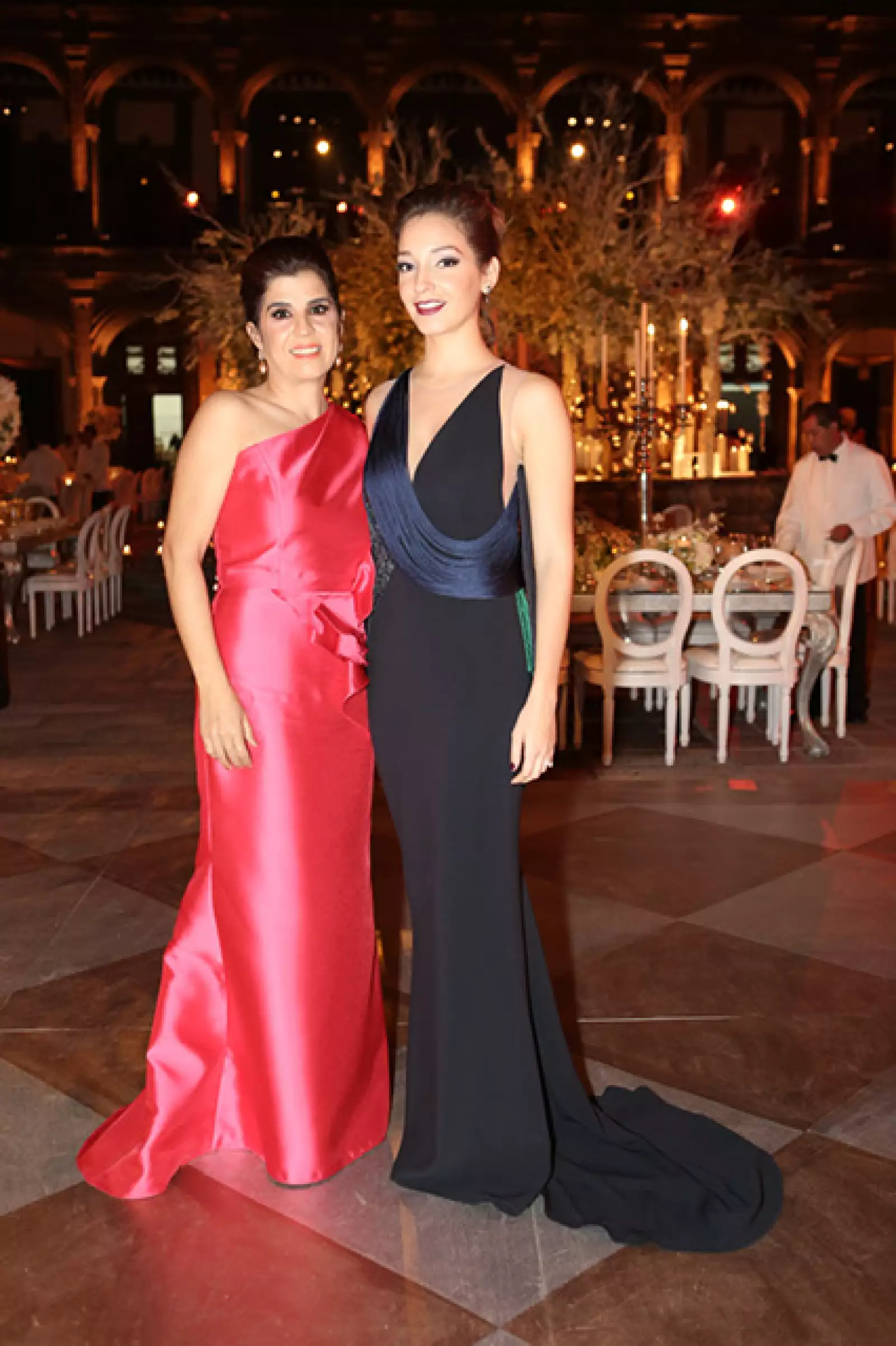 Elsa Ramírez,Alexandra Salgado