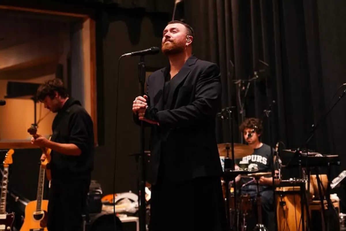 sam smith (2).png