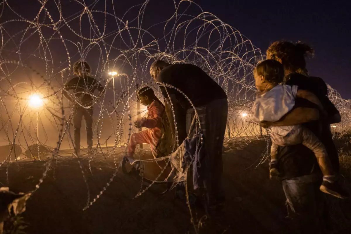Migrant Crossings At Southern Border Increase Ahead Of Title 42 Expiration