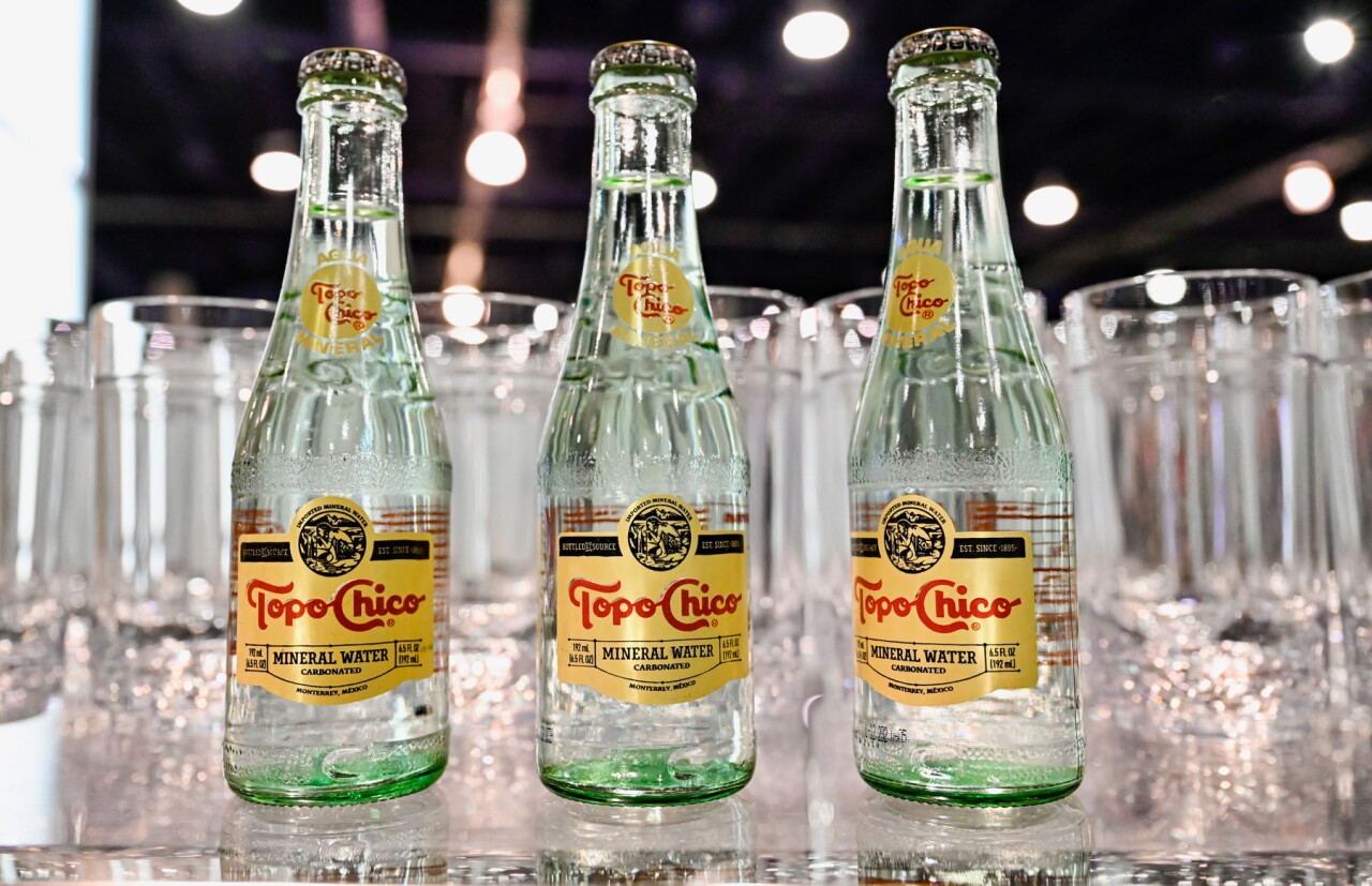 ¿Quién es el dueño del agua mineral Topo Chico, que cumple 130 años?