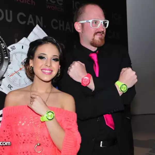 Danna Paola,Oliver Van Brabant