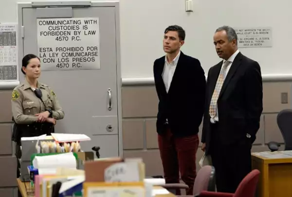 Vitalii Sediuk tuvo problemas legales por intentar golpear a Brad Pitt en mayo de este año.