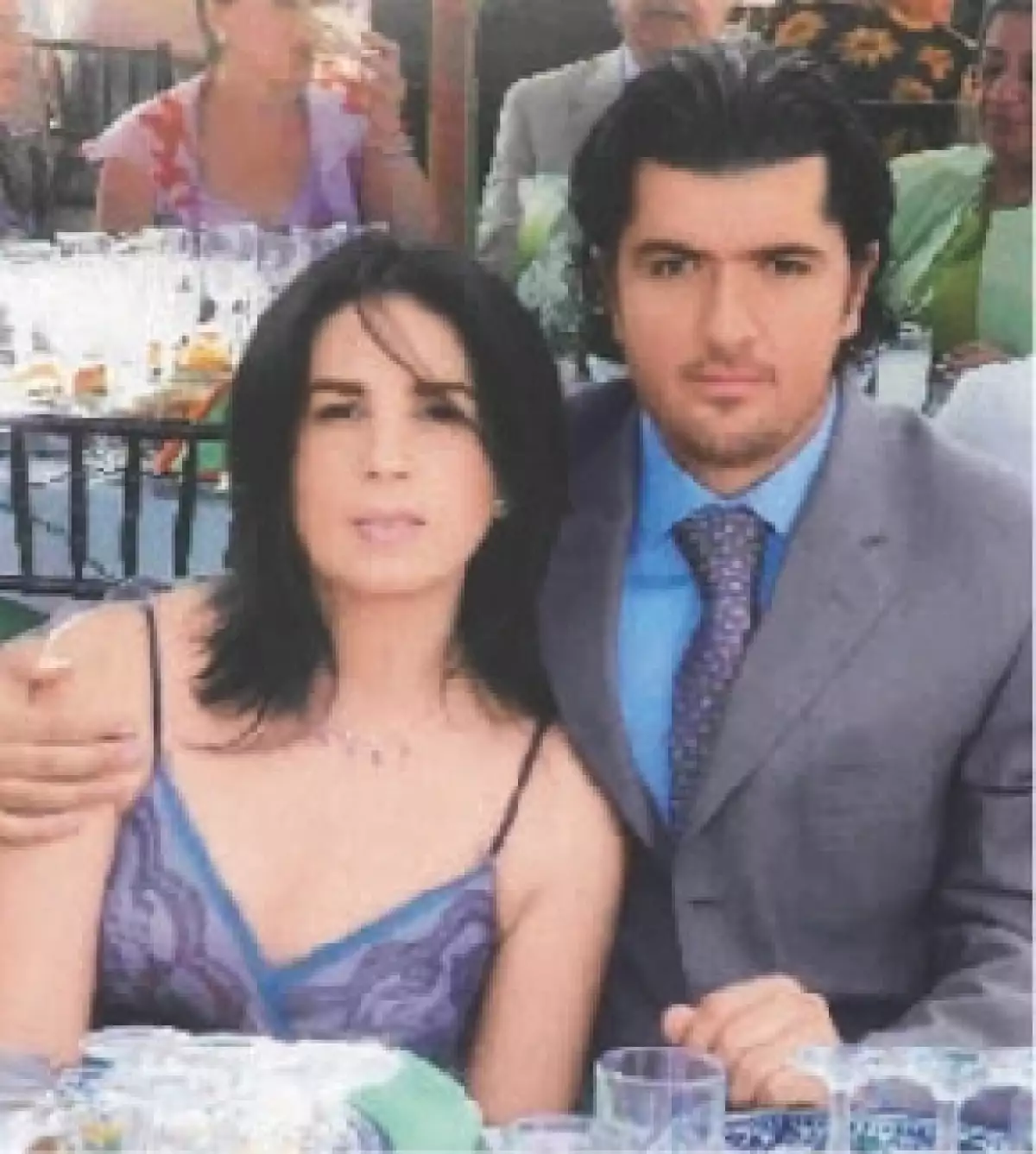 DIEZ AÑOS DE MATRIMONIO. Con su esposo, Jesús Cabrera, se casó en el 2000. Tienen dos hijos: Regina y Hernán. Él tiene granjas de huevo orgánico.