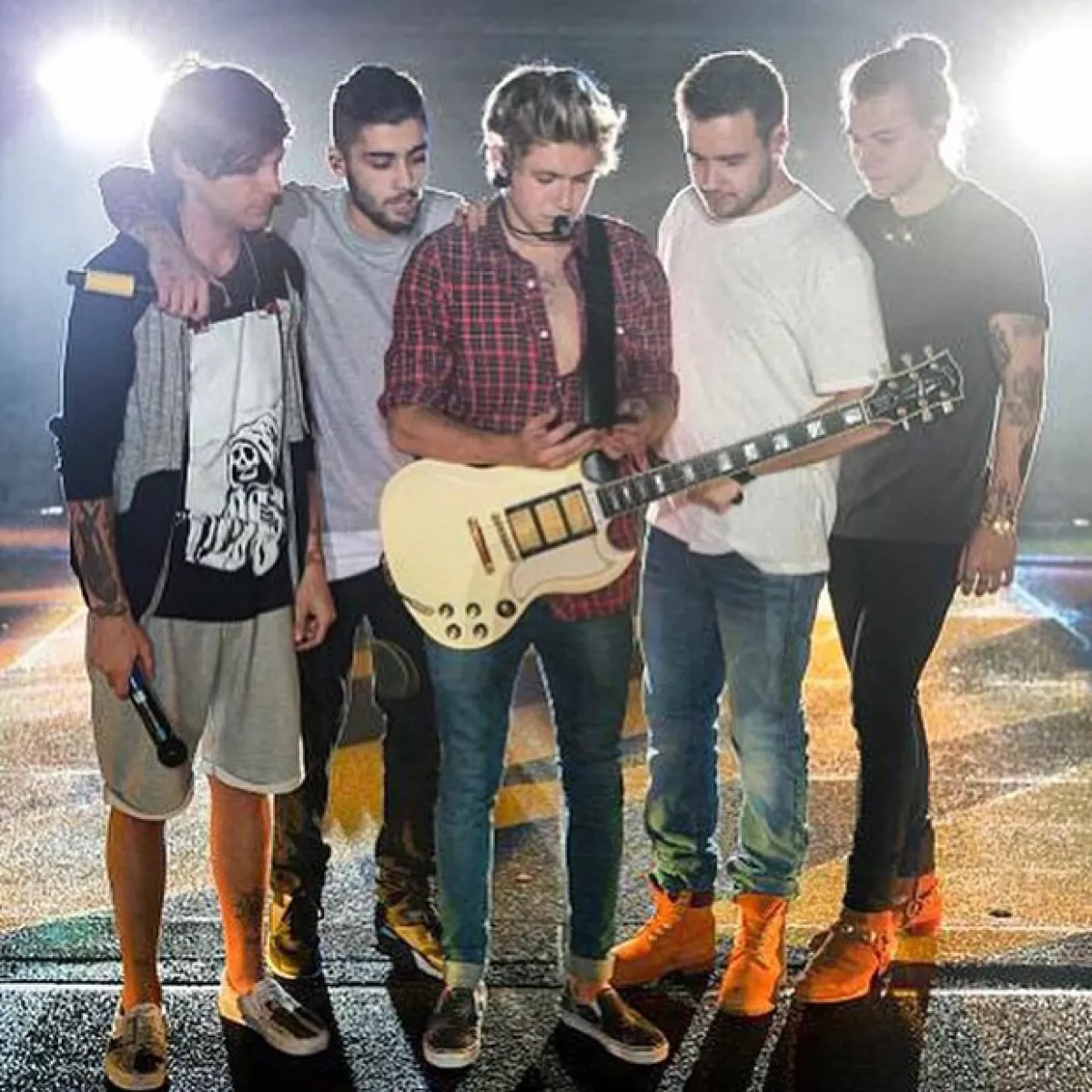 A pie de esta fotografía el ahora ex integrante de One Direction escribió: `Fueron cinco magníficos años´.