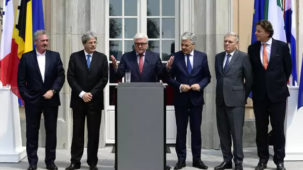 Los ministros de Exteriores de seis países fundadores de la UE se reunieron en Berlín.