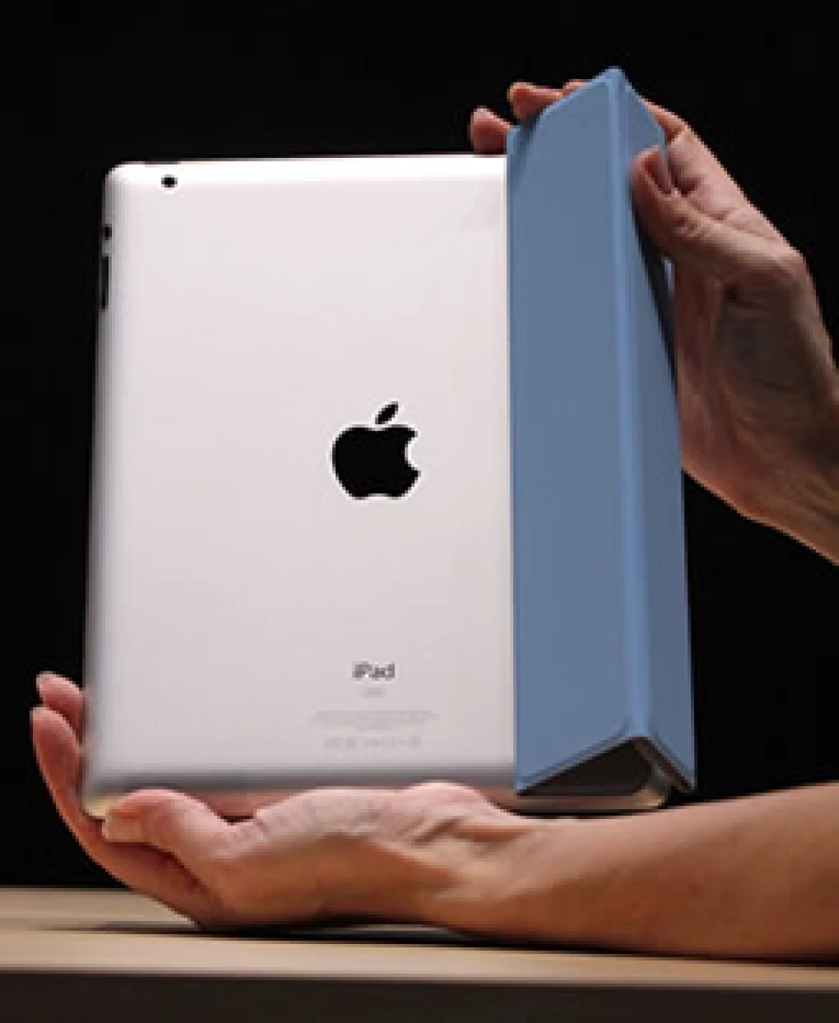 Para los analistas, la sorprendente velocidad del lanzamiento resalta la intensa competitividad en el mercado de las ‘tablet’ PC. (Foto: Cortesía Apple)