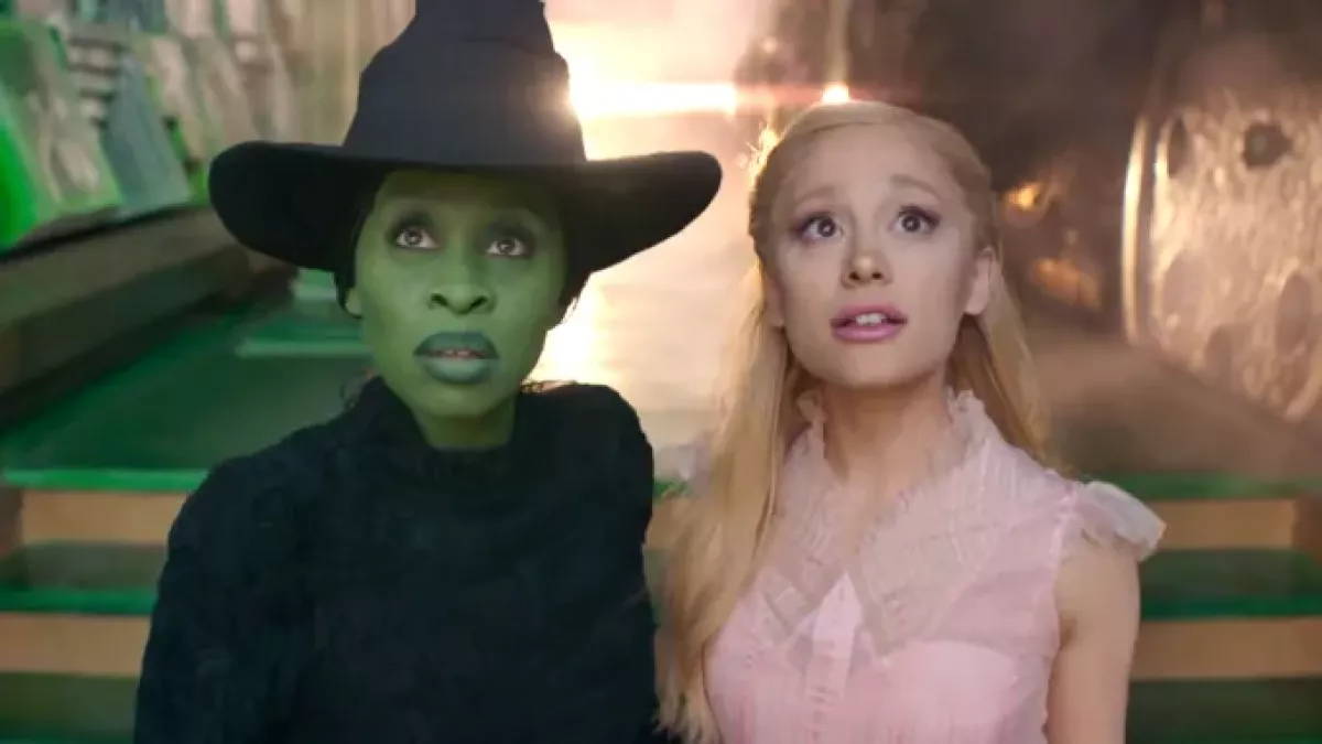Ariana Grande criticas Glinda