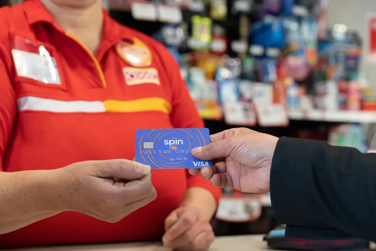 Oxxo frena su banco: ¿qué pasará con las tarjetas Spin y tu dinero tras la decisión de FEMSA? 