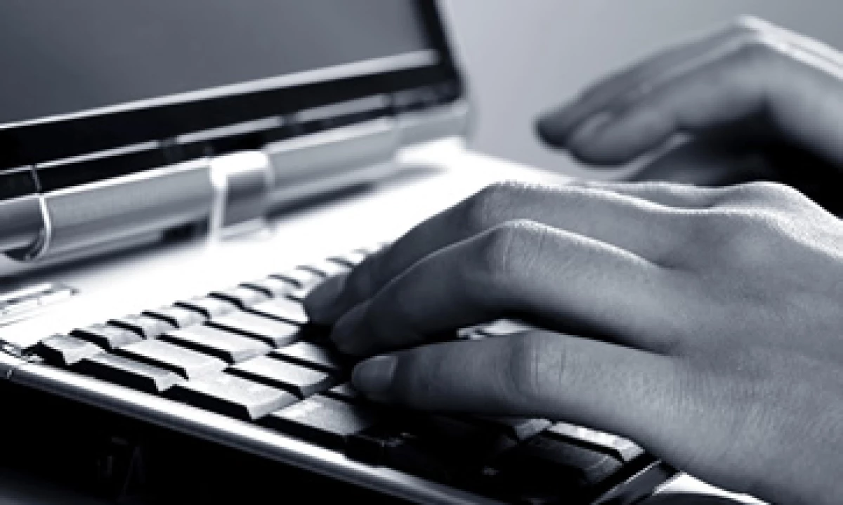 Fuentes aseguran que EU está detrás de otro virus llamado Stuxnet. (Foto: Thinkstock)