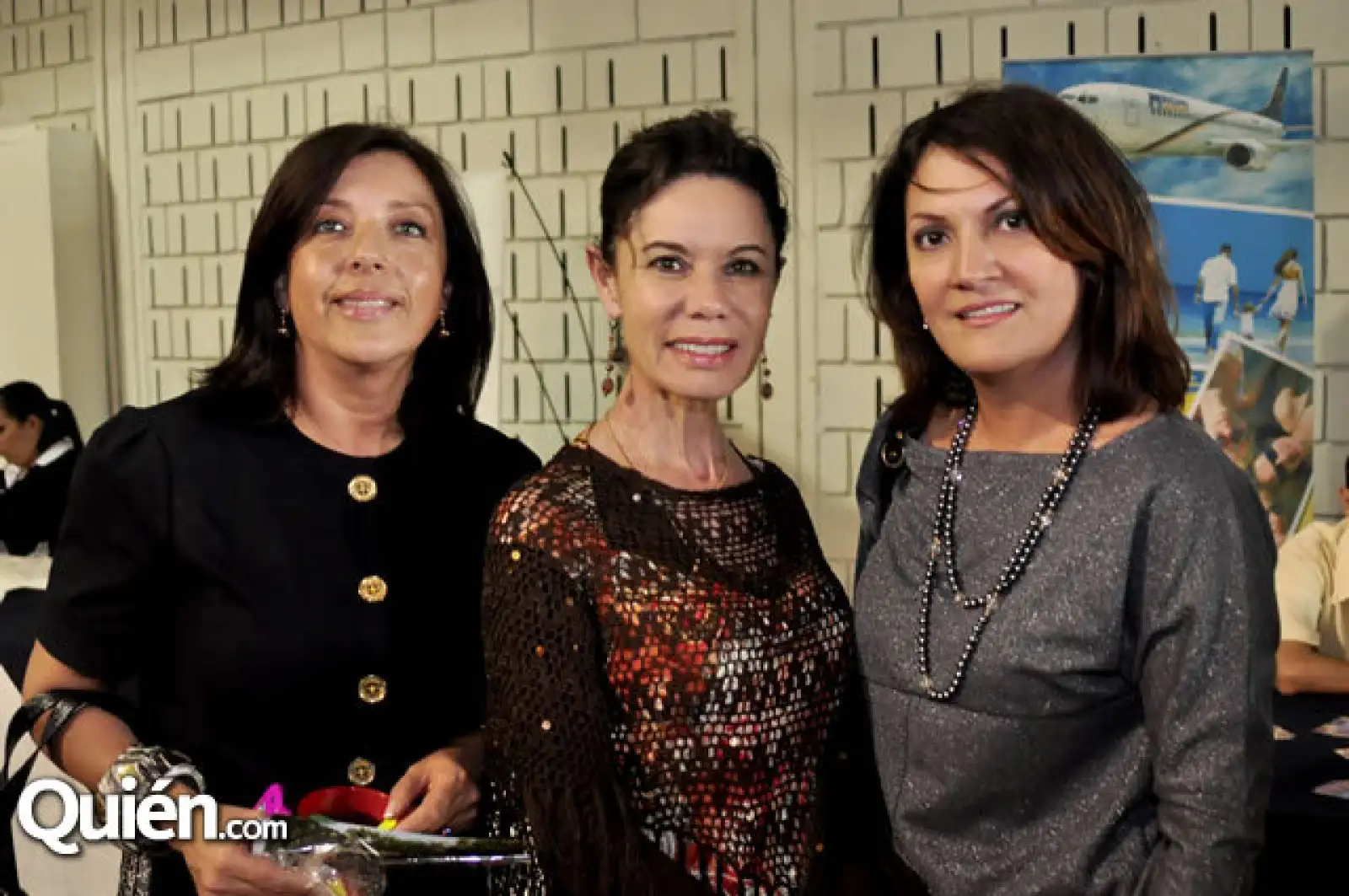 Patricia Hanon, Lucina Moëler y Maribel Sosi