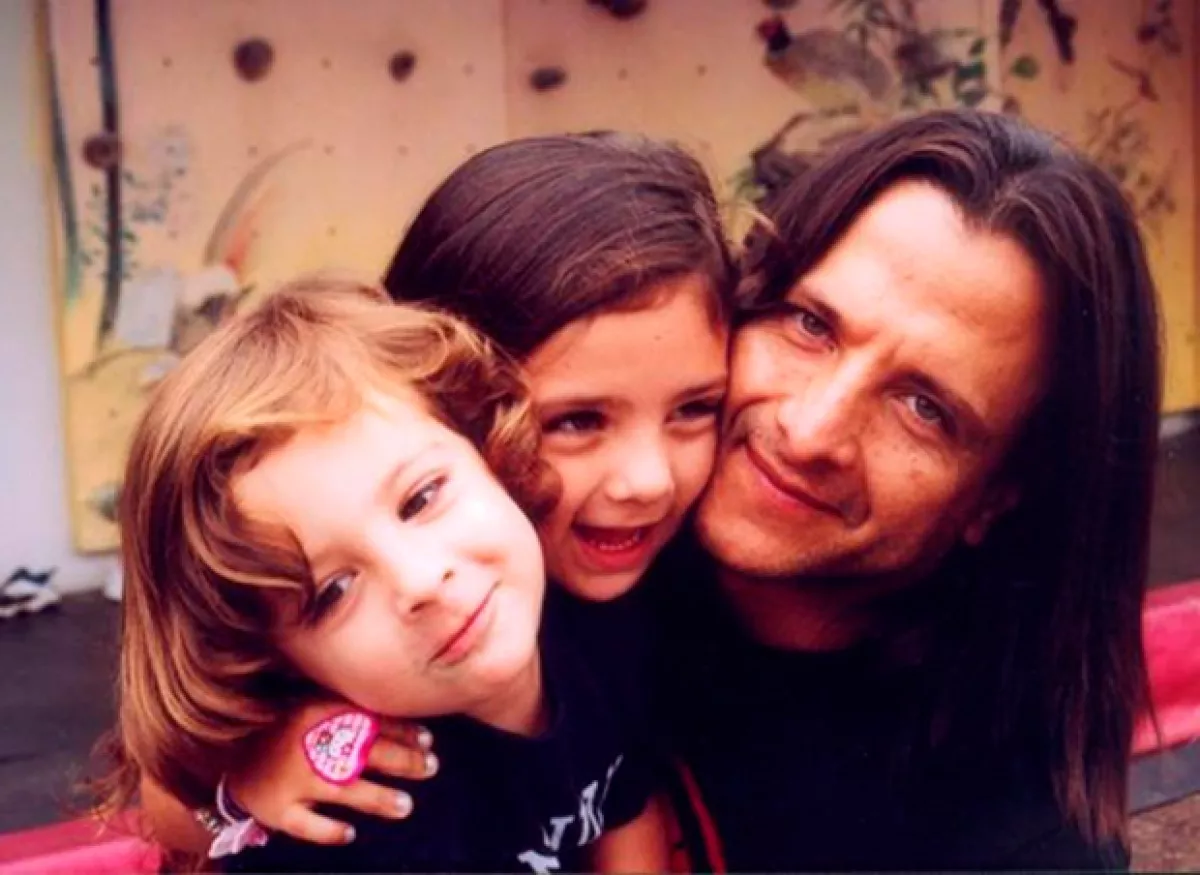 Carina Ricco concedió una entrevista al programa "Hoy" en la que aseguró que sus dos hijos, Fiona y Luca, ya son todos unos adolescentes a quienes les apasiona el arte.