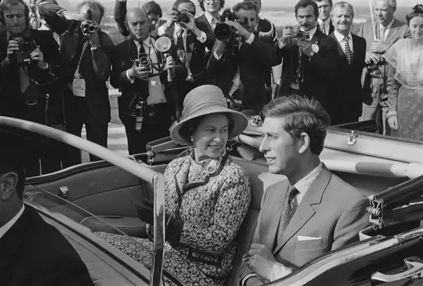 Queen Elizabeth II In France