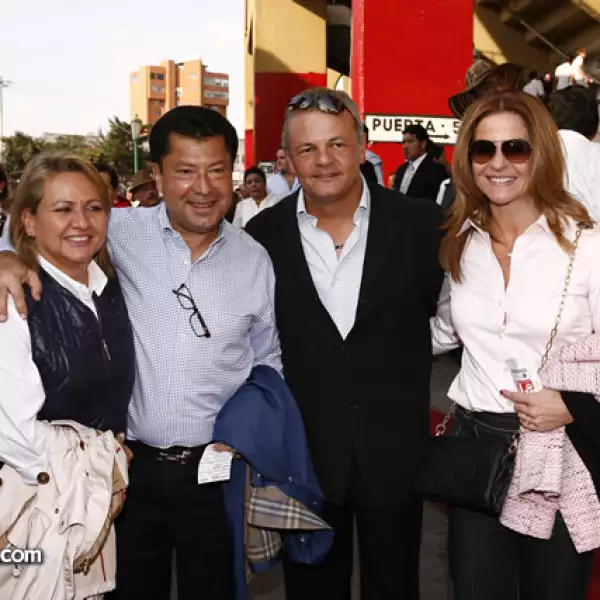 Leticia Casillas, José Antonio Casilla, Pablo Carrillo, Marite Carrillo