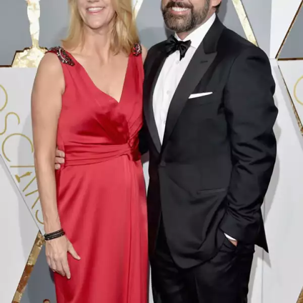 Nancy Carell, Steve Carell.