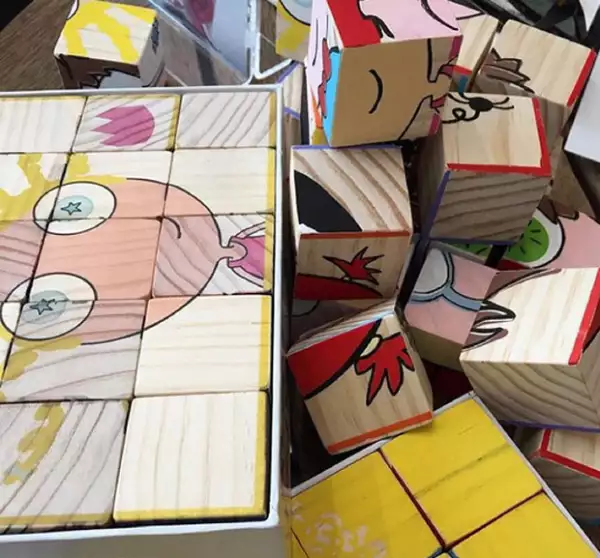 Uno de los juguetes de Tullys TV, el cual está hecho por artesanos mexicanos y no contamina el planeta.