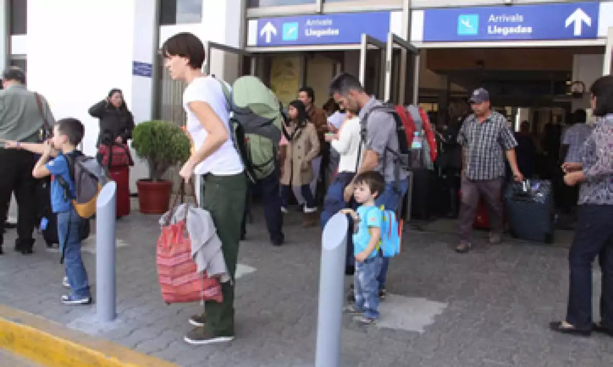La terminal aérea informó que agosto fue el mes con mayor número de vuelos, al contabilizarse 31,076. (Foto: Notimex)