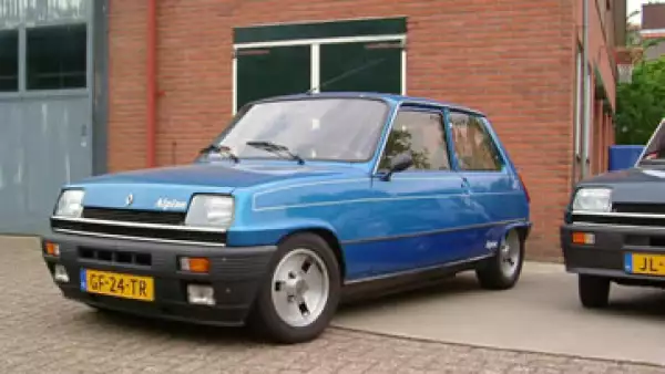 renault r5 zapatito
