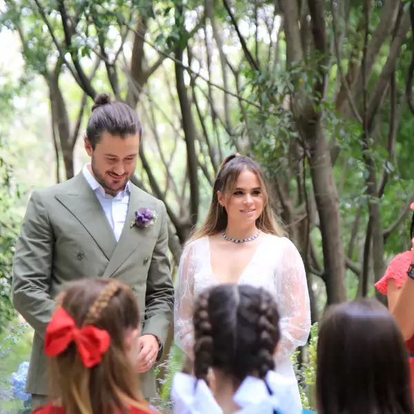 Bruno Naufal y Camila West