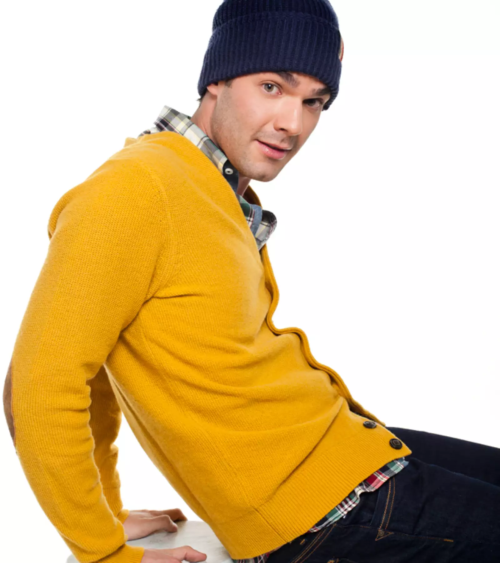 Carlos Athié demuestra que su época favorita del año es la Navidad.