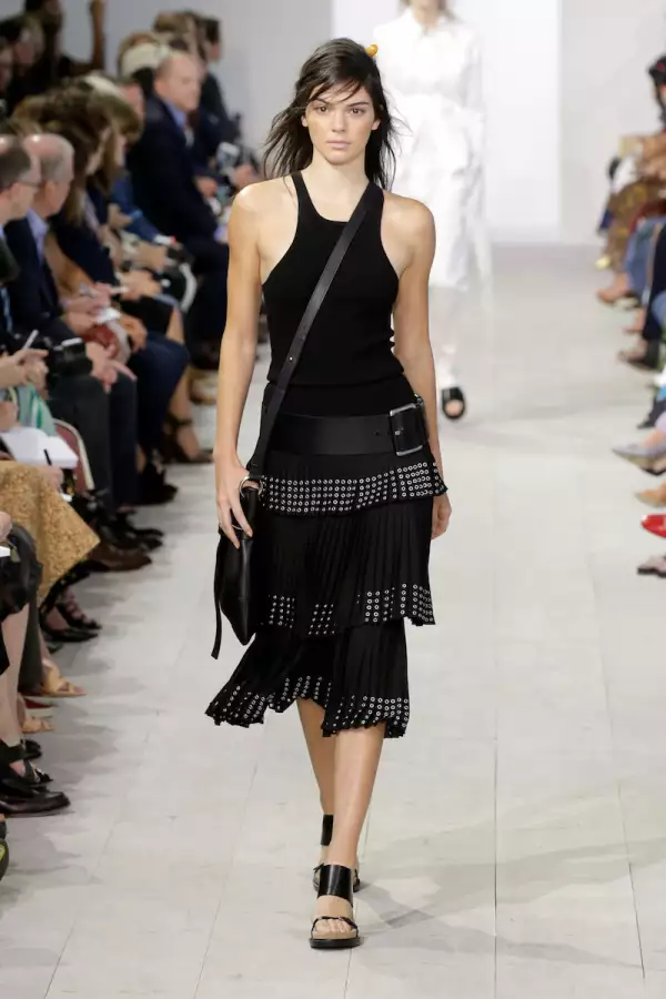 Michael Kors Spring 2016 Runway Show - Runway