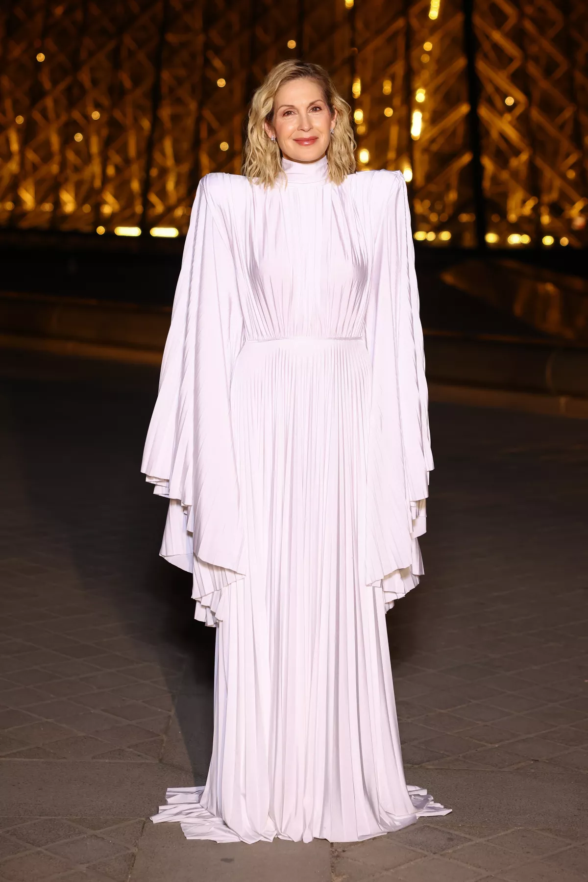 look-celebridades-met-gala-parisina