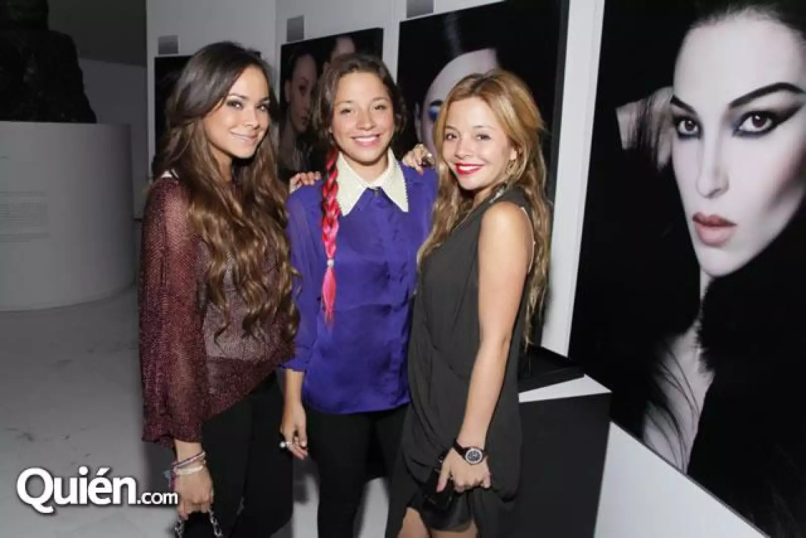 Cuca Díaz,Paola y Pamela Wong