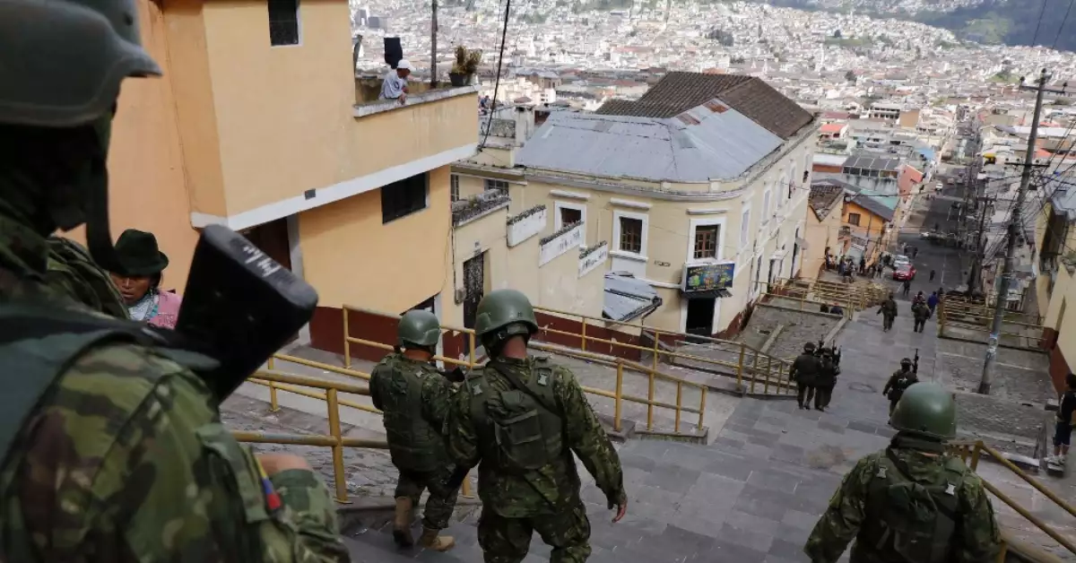 ¿Qué tienen en común el Fito y el Chapo Guzmán?