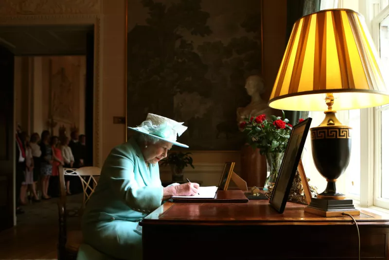 Reina Isabel II