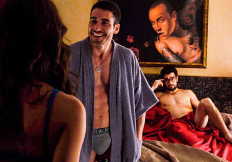 El actor mexicano en una escena de Sense8, la serie de Netflix en la que participa.