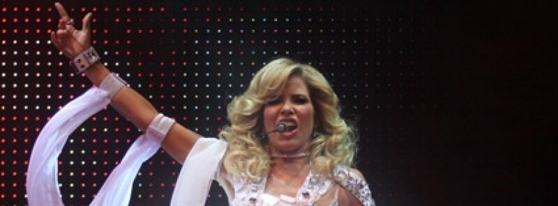 Gloria Trevi no hace caso de rumores y sigue trabajando.