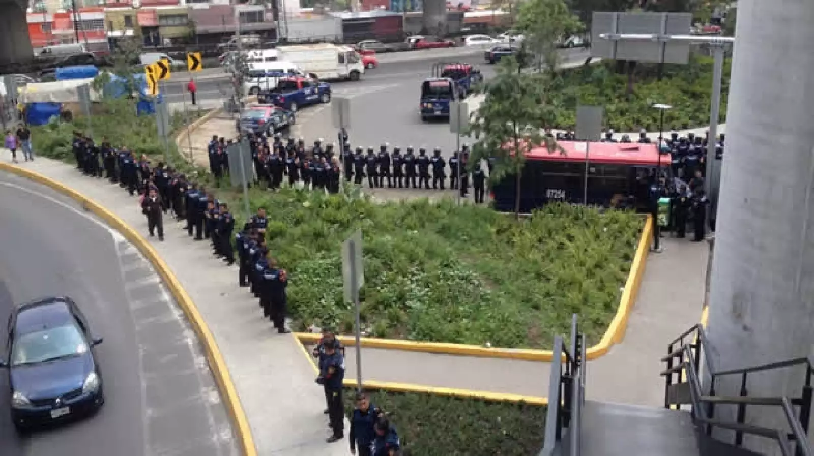 Policías-sede alterna 3