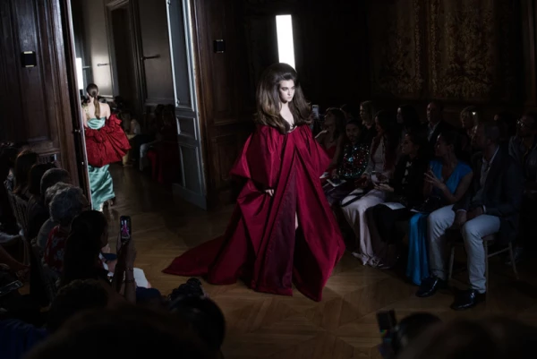 Valentino : Runway - Paris Fashion Week - Haute Couture Fall Winter 2018/2019