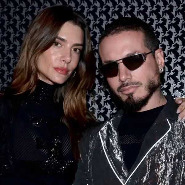 J Balvin y Valentina Ferrer