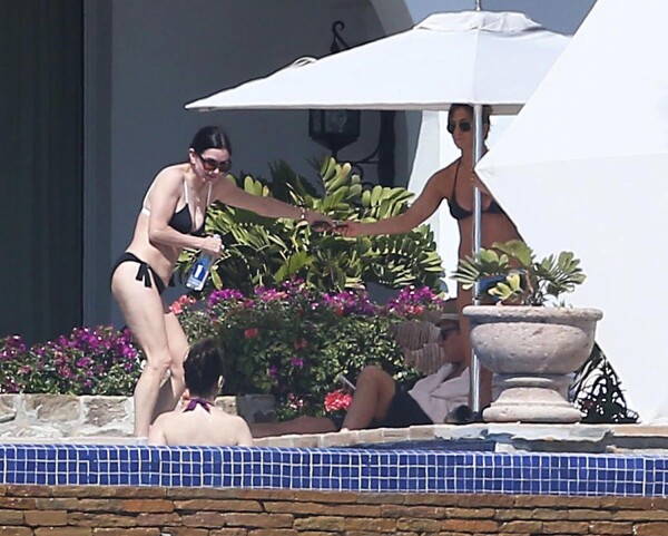 Jennifer Aniston, Courteney Cox