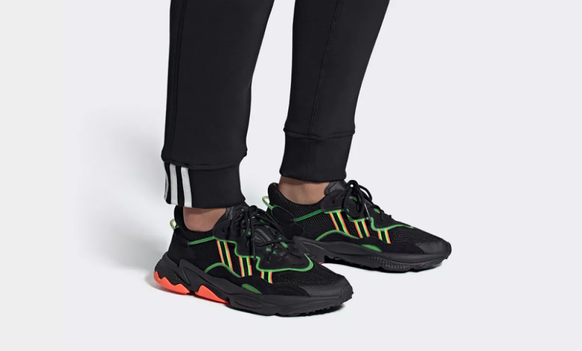 Adidas ozweego 2.jpg