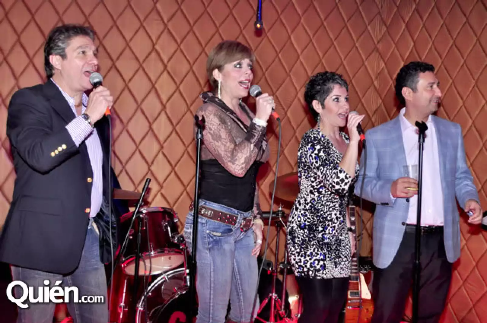 Alejandro Pérez,Adriana Garza,Alejandra Leal y Jesús Quintanilla