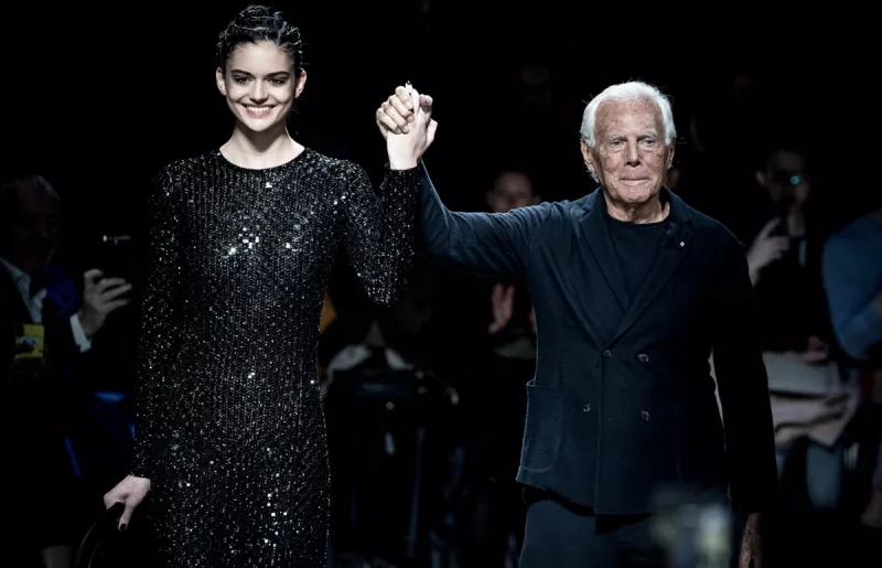 giorgio-armani-moda-mujeres