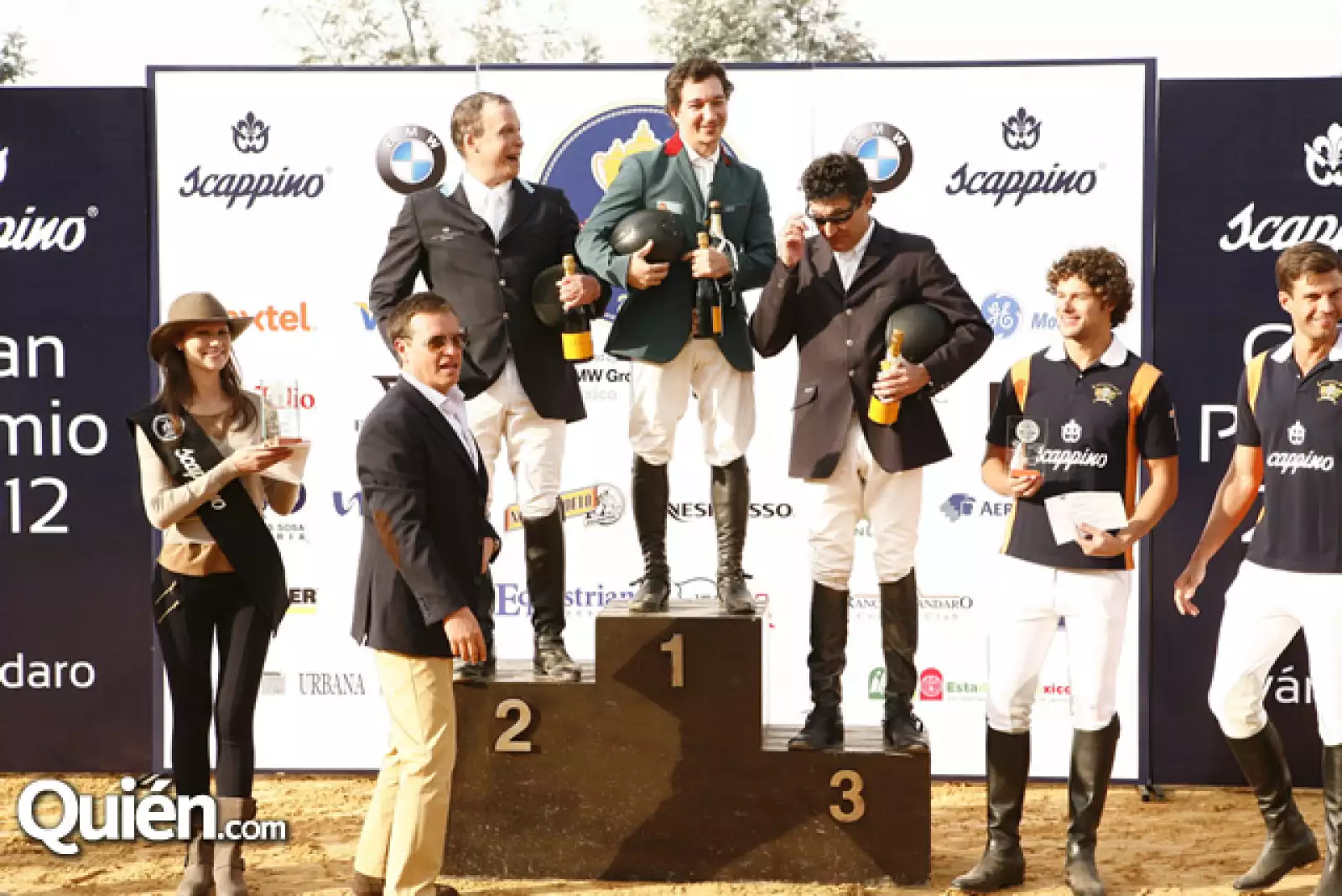 Federico Fernández,Daniel Michan,Jaime Azcárraga,Alvaro Escobar