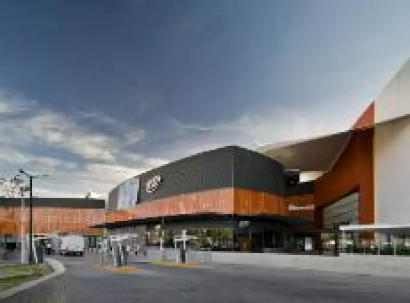 F Centro comercial Oblatos