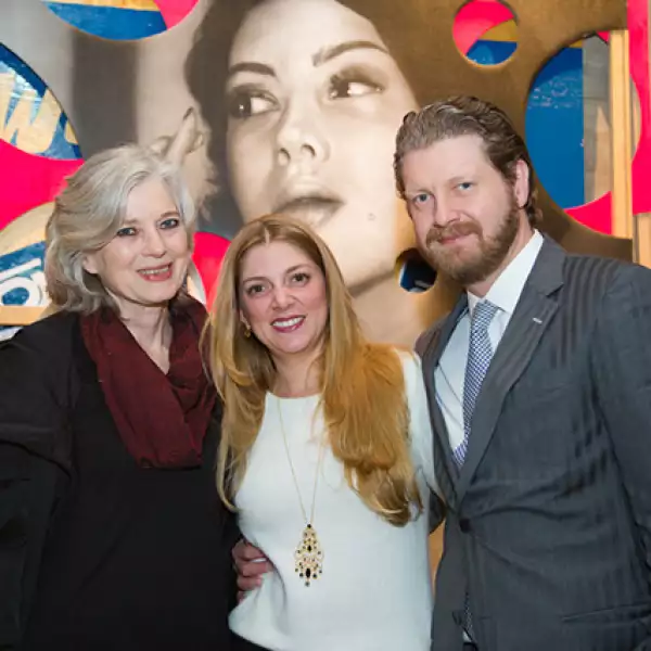 Carla Rippey, Carla Sánchez Armas y Lucian Pascoe