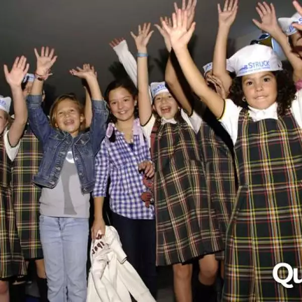 Premier STARSTRUCK: MI NOVIO ES UNA SÚPER ESTRELLA