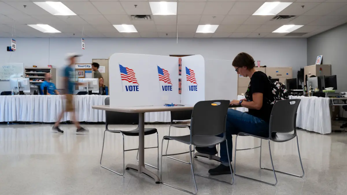 Minnesotans Head To The Polls On First Day Of Early Voting In The 2024 Presidential Election
