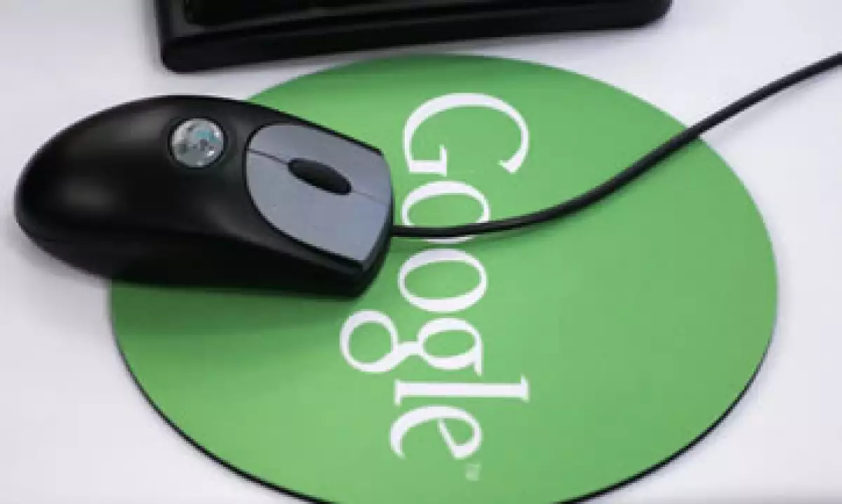 Ver un video en YouTube es más eficiente energéticamente que ver un DVD que tuvo que ser producido, empacado, embarcado y comprado, dicen expertos. (Foto: AP)