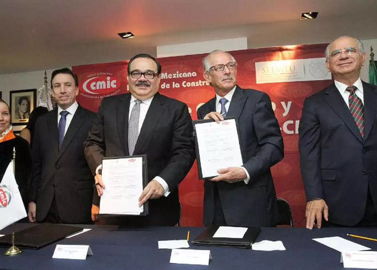 Ramirez Mar�n y CMIC