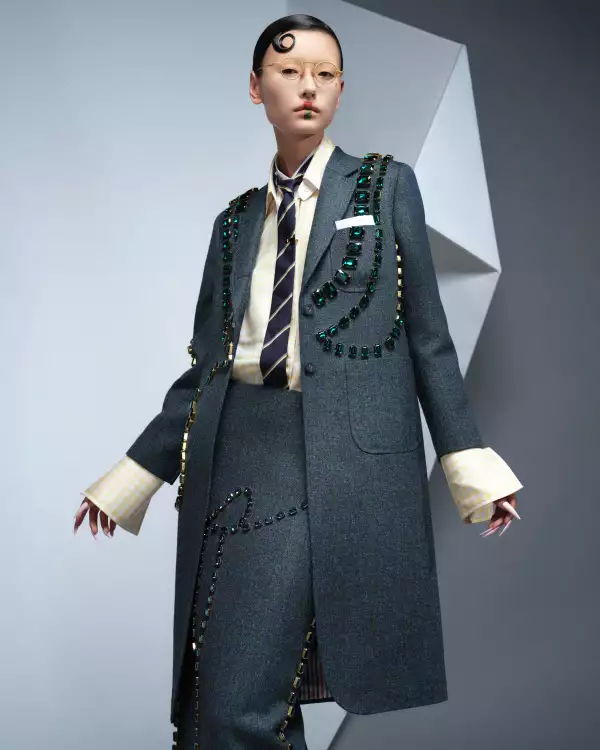 2502_Thom_Browne0357_V2.jpg