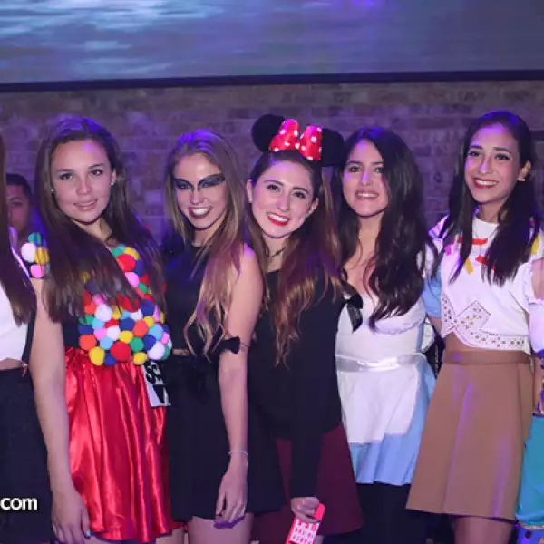 Andrea Portillo,Sofía Inchaustegui,Arielle Signoret,Montse Ceballos,Valentina Suárez,Regina Luna y Regina Godoy